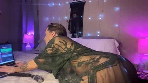 Dani Dragon online show from 01.15.25