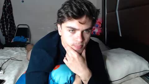 daniel_collins07 online show from 02.14.25