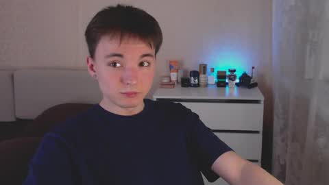 Snapshot of daniel_isaak chatting on 05.08.26 Daniel Jerry online show from 05.08.26