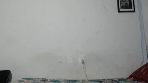 Snapshot of daniel_velez26 chatting on 12.05.25 daniel_velez26 online show from 12.05.25