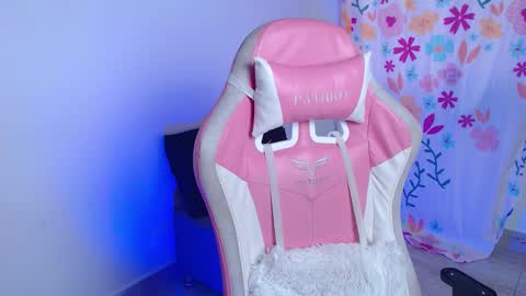 DANIELA online show from 02.25.26