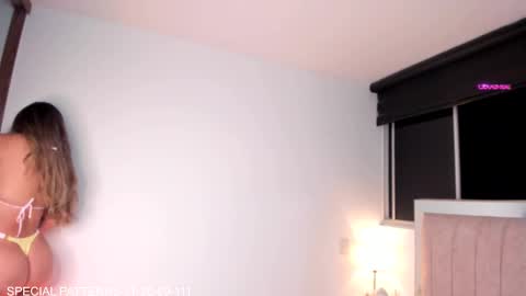  independent model   online show from 03.25.26