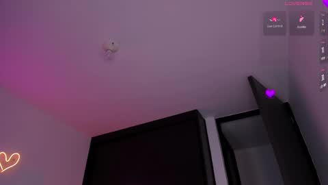 dani h0rx online show from 02.25.25