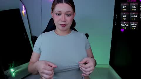 Snapshot of daniela_hornny chatting on 06.28.26 dani h0rx online show from 06.28.26