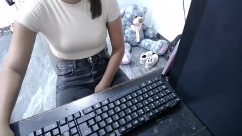 Snapshot of danielaa_foxx chatting on 07.23.26 danielaa_foxx online show from 07.23.26