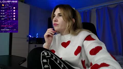 Daniela Cooper online show from 02.20.25