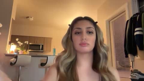 daniellarae1 online show from 04.08.26