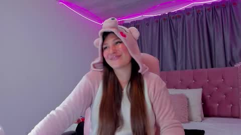 Danielle online show from 12.16.25