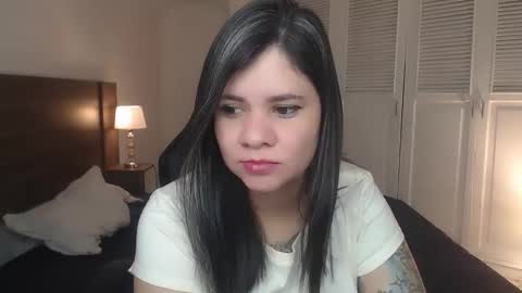 daniellerain online show from 03.17.26