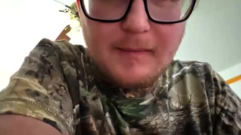 Daniel    y. online show from 03.31.26