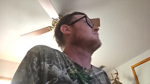 Daniel    y. online show from 04.23.26