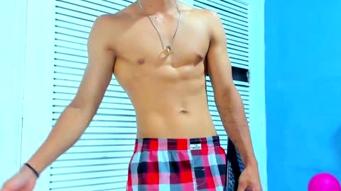 Snapshot of danii_scot chatting on 01.11.25 Dani online show from 01.11.25