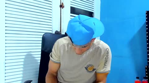 Snapshot of danii_scot chatting on 01.16.25 Dani online show from 01.16.25