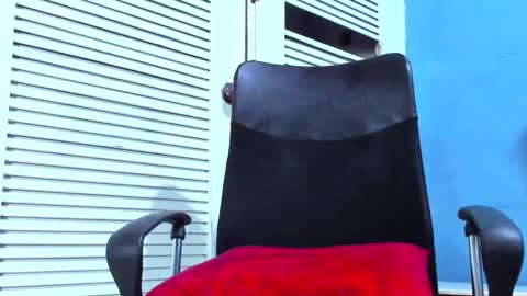 Snapshot of danii_scot chatting on 02.25.25 Dani online show from 02.25.25