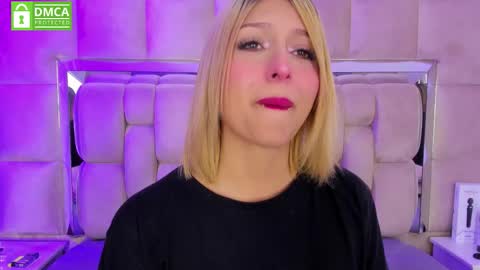 Snapshot of daniiela_beteche777 chatting on 02.08.26 DANIELA online show from 02.08.26