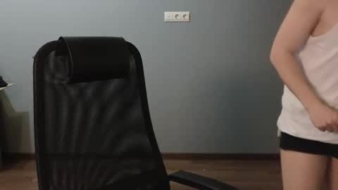 Snapshot of danila_trezzini chatting on 05.30.26 danila online show from 05.30.26