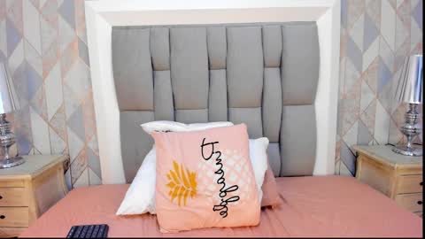 Danna online show from 01.30.25