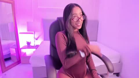 Snapshot of danna_palmeth chatting on 10.16.25 danna_palmeth online show from 10.16.25