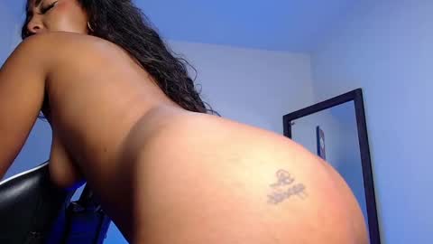 Snapshot of danna_schmidt23 chatting on 02.21.25 Danna online show from 02.21.25