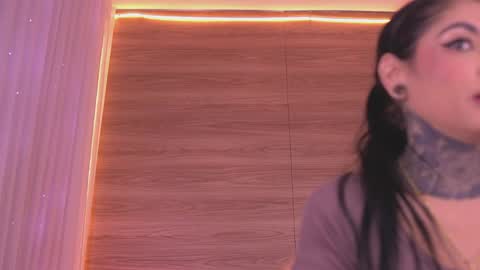 Snapshot of dannaberlin chatting on 04.23.26 Danna Berlin online show from 04.23.26