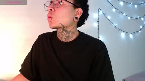 Snapshot of dannteftm chatting on 03.09.26 DANNTE online show from 03.09.26