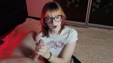 Snapshot of danny_and_ellen chatting on 09.21.25 danny and ellen online show from 09.21.25