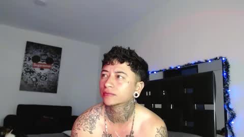 Snapshot of danny_stark chatting on 12.28.24 Danny online show from 12.28.24