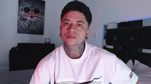 Snapshot of danny_stark chatting on 02.16.25 Danny online show from 02.16.25