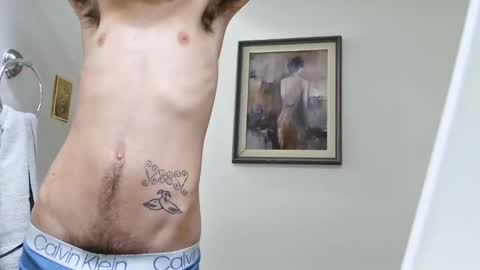 Snapshot of dannynoww chatting on 01.12.25 danny online show from 01.12.25