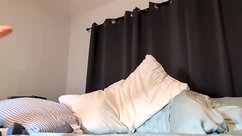 danooo1984 online show from 11.14.25