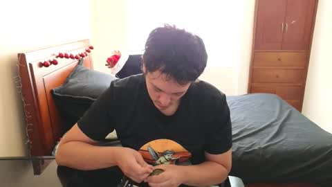 Snapshot of danruiz33 chatting on 11.15.25 Dan online show from 11.15.25