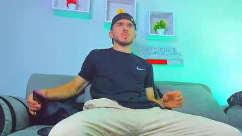 Snapshot of danteeblake chatting on 03.01.26 Dante online show from 03.01.26