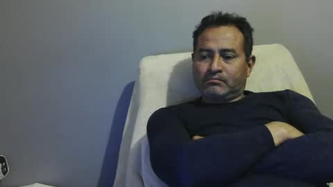 Snapshot of dantehot82 chatting on 01.15.25 dantehot82 online show from 01.15.25