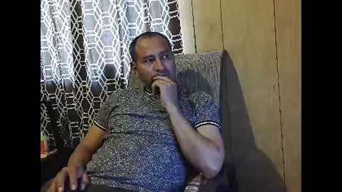 Snapshot of dantehot82 chatting on 02.02.25 dantehot82 online show from 02.02.25