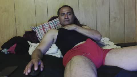 Snapshot of dantehot82 chatting on 11.19.25 dantehot82 online show from 11.19.25