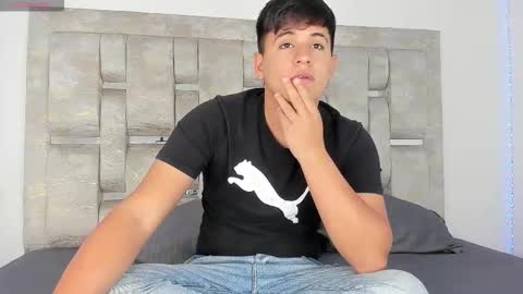 Snapshot of dantestone1 chatting on 11.14.25 dantestone1 online show from 11.14.25