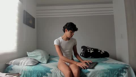 Snapshot of dany_everglott chatting on 12.13.24 Dany everglot online show from 12.13.24