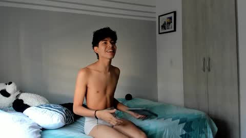 Snapshot of dany_everglott chatting on 01.12.25 Dany everglot online show from 01.12.25