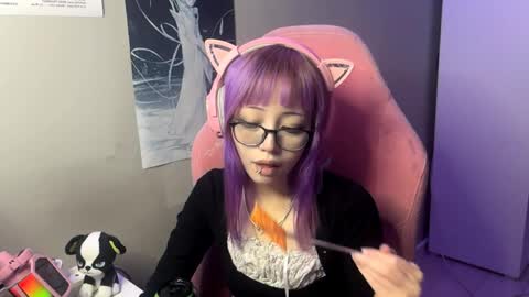 danyelleeyermann online show from 04.07.26