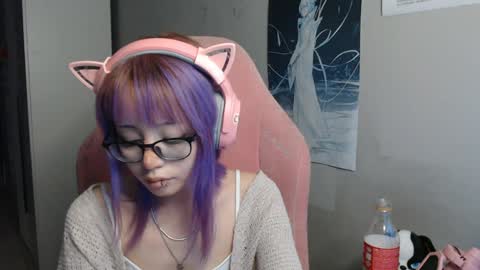 danyelleeyermann online show from 04.08.26
