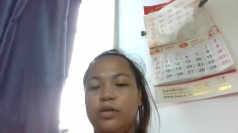 Snapshot of daphne_143 chatting on 05.19.26 Daphne online show from 05.19.26