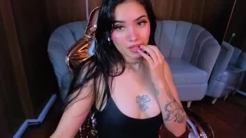 daphne_nicole_b online show from 04.15.26