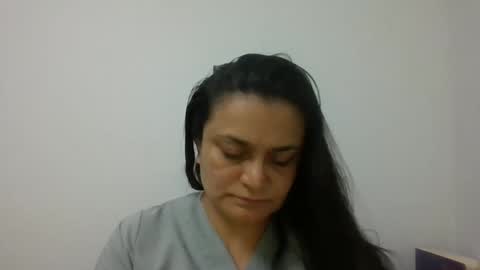 Snapshot of dapnne24 chatting on 01.17.25 dapnne online show from 01.17.25