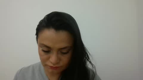 Snapshot of dapnne24 chatting on 01.21.25 dapnne online show from 01.21.25