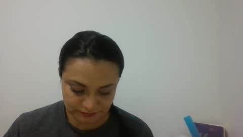 Snapshot of dapnne24 chatting on 02.05.25 dapnne online show from 02.05.25