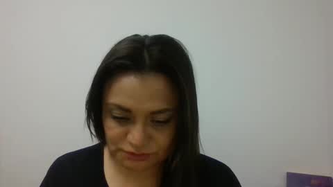 Snapshot of dapnne24 chatting on 02.14.25 dapnne online show from 02.14.25