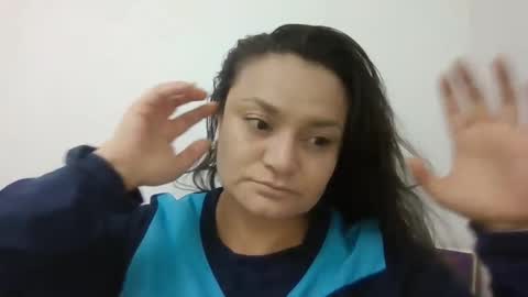 Snapshot of dapnne24 chatting on 03.12.25 dapnne online show from 03.12.25