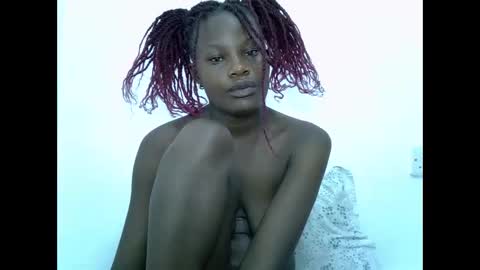 Snapshot of darberry21 chatting on 03.02.25 ESTHER online show from 03.02.25