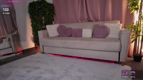 Snapshot of darciehaven chatting on 03.22.26 Darcie online show from 03.22.26