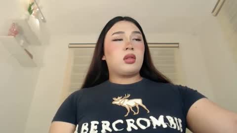 Snapshot of darcy_world chatting on 03.03.26 DARCY online show from 03.03.26